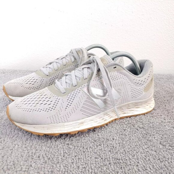 New Balance Fresh Foam Arishi Womens Size 10 Running Shoes Gray Low WARISL01 - Picture 1 of 11